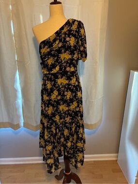 One-Shoulder Navy Floral Midi Dress with Yellow Bloom